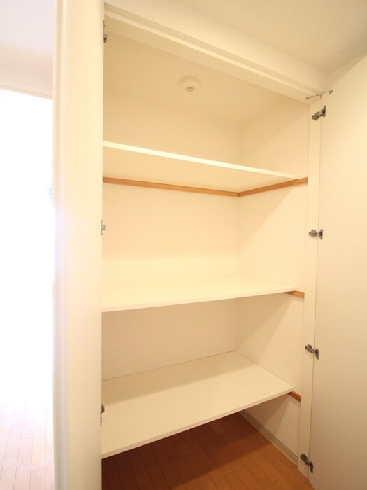 プライムアーバン長原上池台の物件内観写真