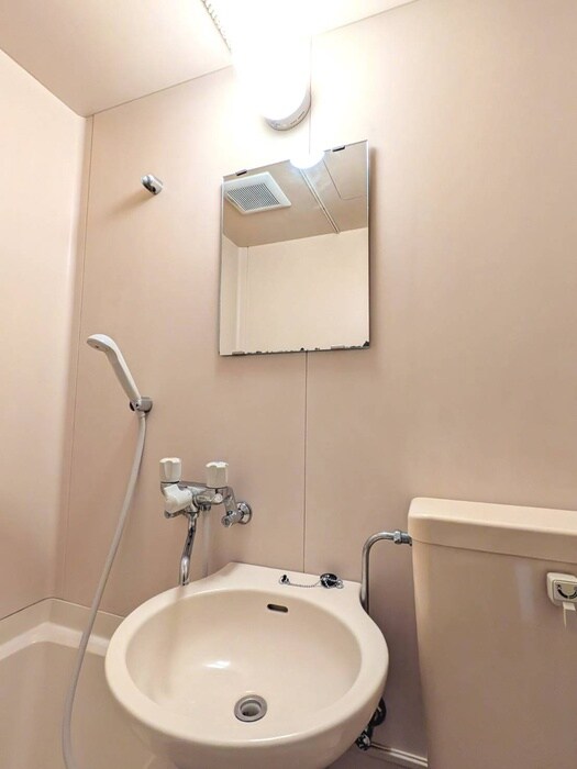 ホワイトパレス上北沢の物件内観写真