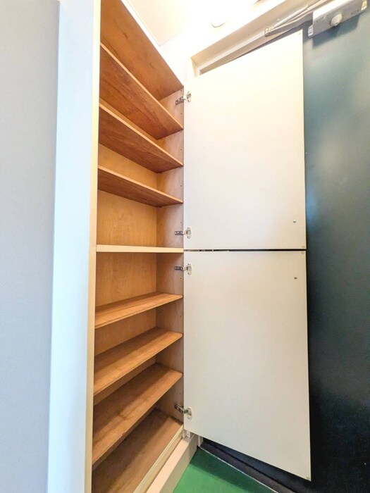 ホワイトパレス上北沢の物件内観写真