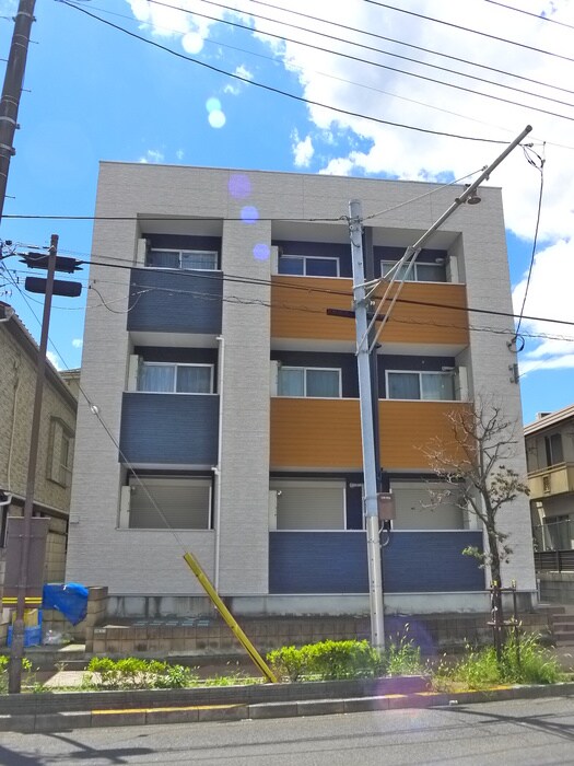 クイ－ンズコ－トⅡの物件外観写真