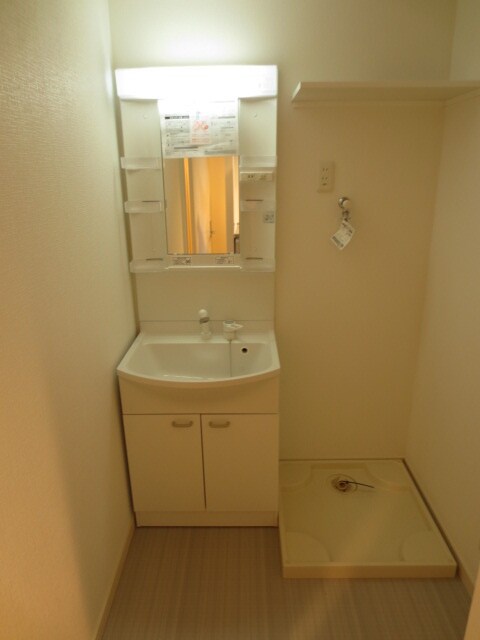 クイ－ンズコ－トⅡの物件内観写真