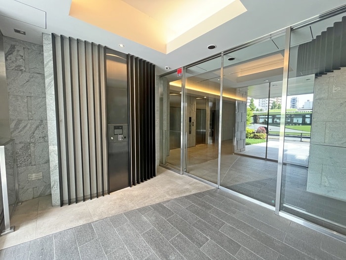 クレストコート志村坂上の物件外観写真