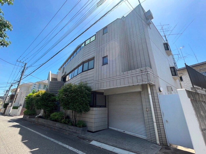 ベルウッド明大前の物件外観写真