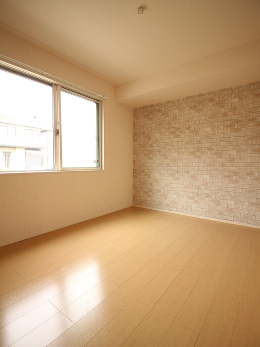 ハイネスＥの物件内観写真