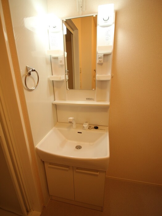 ハイネスＥの物件内観写真