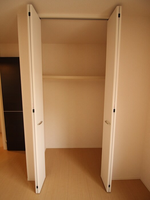 ハイネスＥの物件内観写真