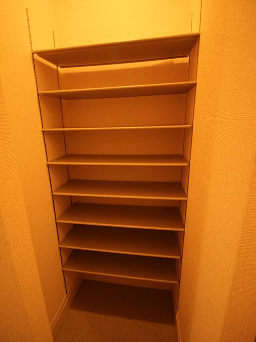 ハイネスＥの物件内観写真