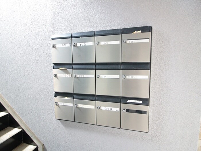 クレスト東が丘の物件外観写真