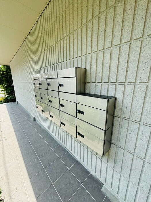 Ｈｏｕｓｅｋｕｌ　ＩＳ２の物件外観写真