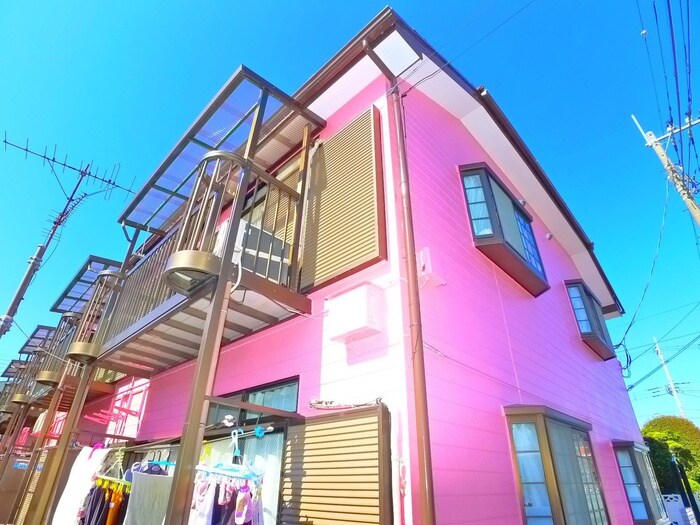 シャトルナカケイの物件外観写真