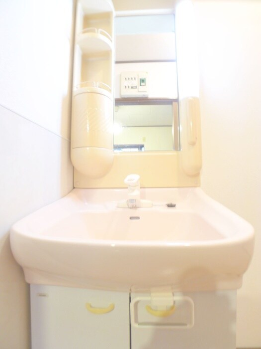 シャトルナカケイの物件内観写真