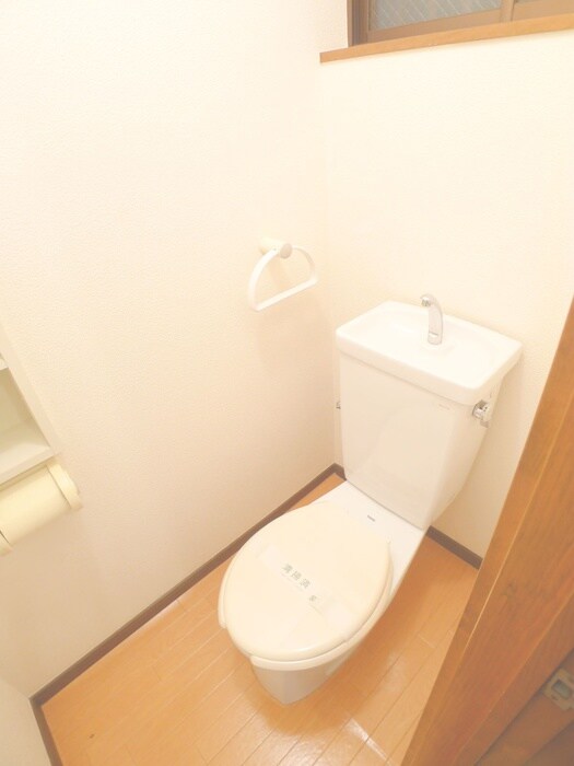 シャトルナカケイの物件内観写真