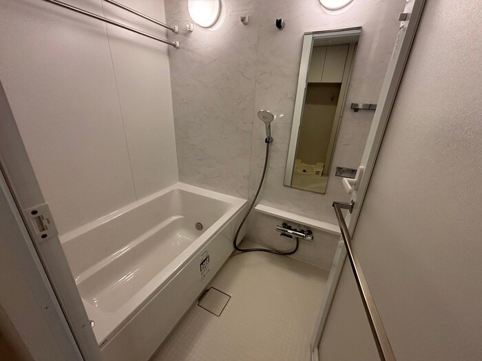 コンフォリア・リヴ東池袋の物件内観写真