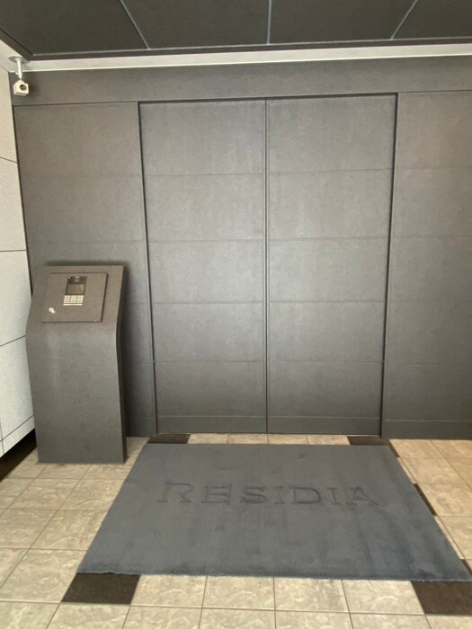 レジディア幡ヶ谷の物件外観写真