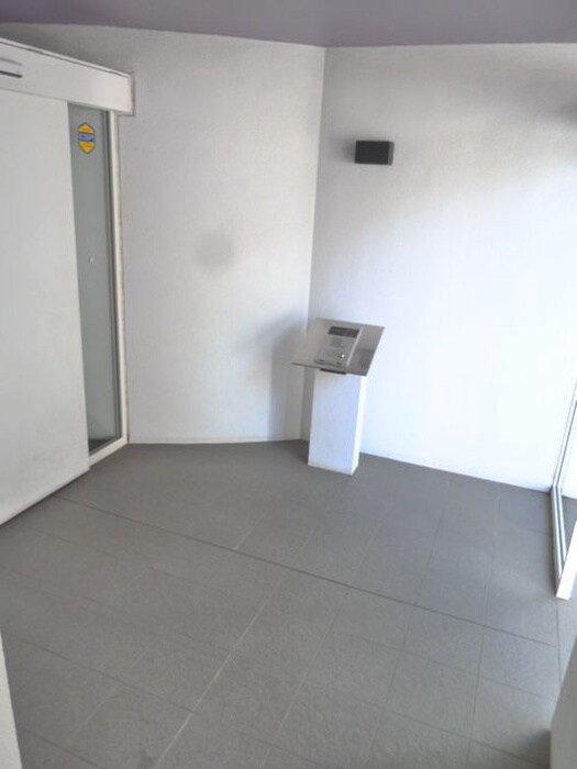 ウィスタ高井戸の物件外観写真