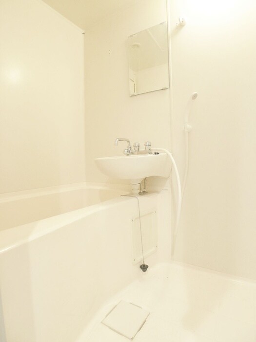 ジェネックスコートの物件内観写真