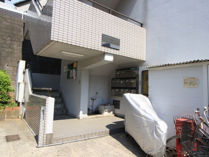 スカイコ－ト２１の物件外観写真