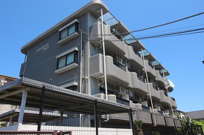 アルカディア・アベニューの物件外観写真