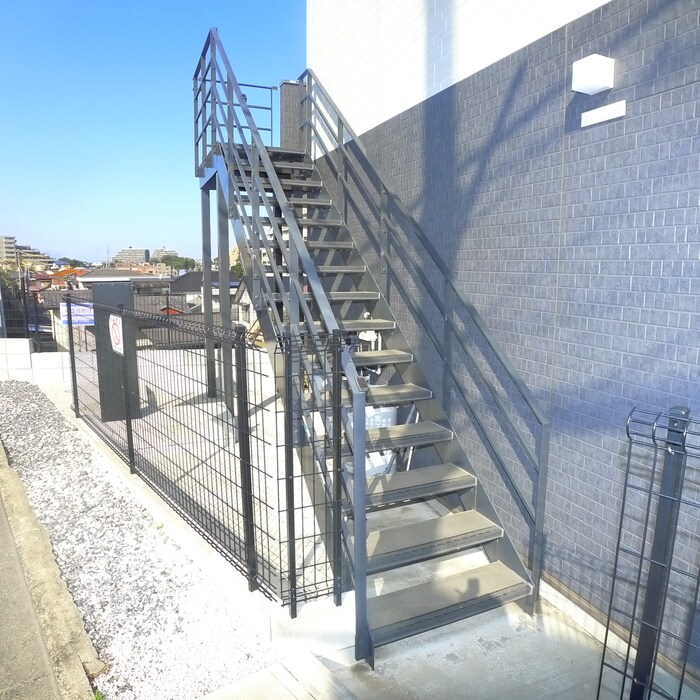 アンソレイエ園生の物件外観写真