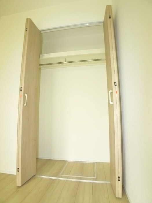 アンソレイエ園生の物件内観写真