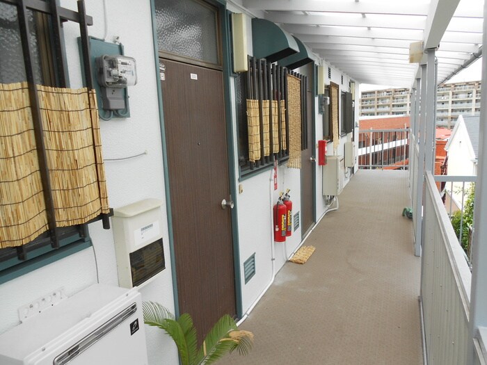 コ－ポグリ－ンの物件外観写真