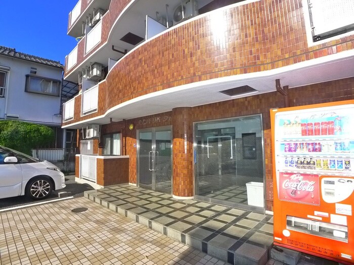 ﾒｿﾞﾝﾄﾞﾘﾊﾞｰｼﾞｭの物件外観写真