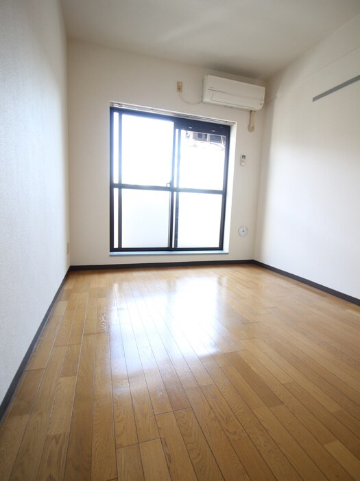 ﾒｿﾞﾝﾄﾞﾘﾊﾞｰｼﾞｭの物件内観写真