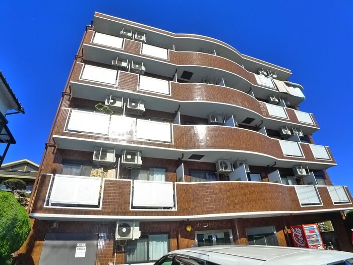 ﾒｿﾞﾝﾄﾞﾘﾊﾞｰｼﾞｭの物件外観写真