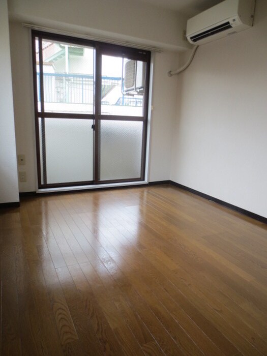 レジデンス金子の物件内観写真