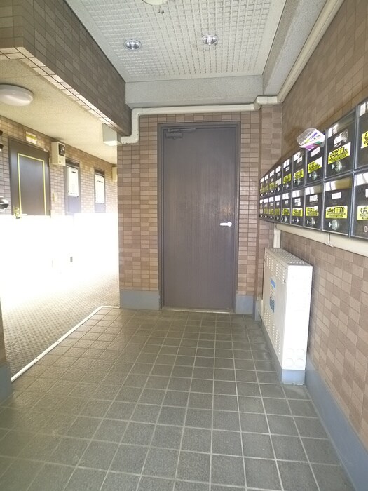 レジデンス金子の物件外観写真