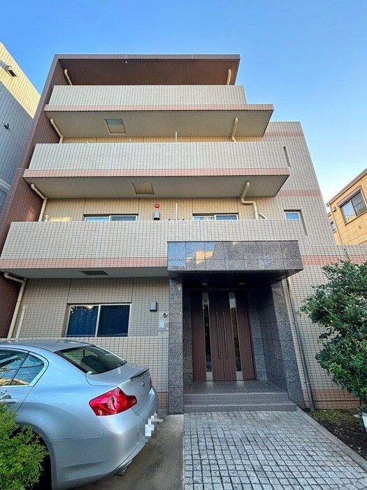 レジデンスサルバトーレの物件外観写真