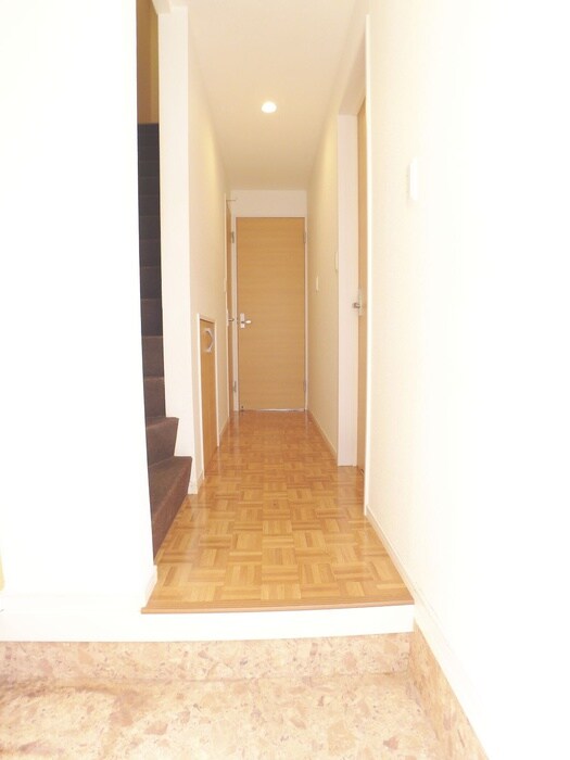 テラス・ニューウッドの物件内観写真