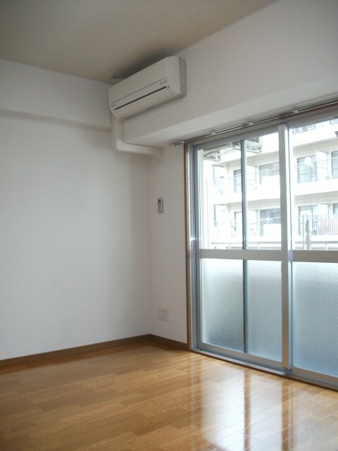 オーキッドレジデンス千葉中央の物件内観写真