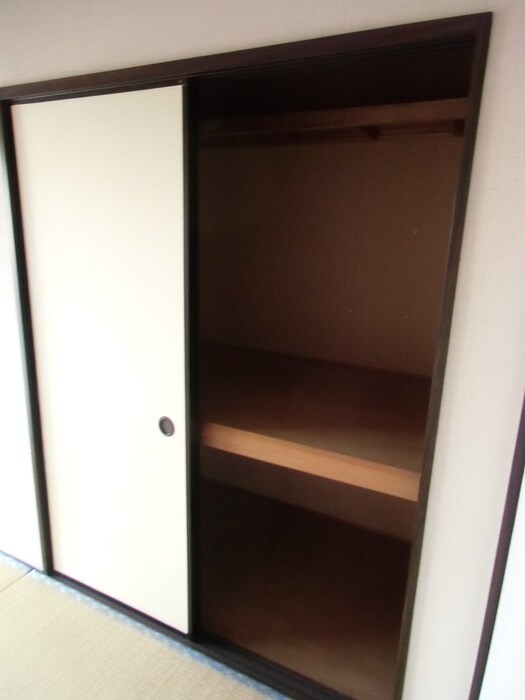 メゾンド　ソレ－ユの物件内観写真