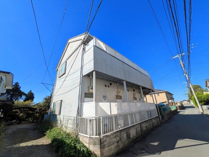 ベルフラットの物件外観写真