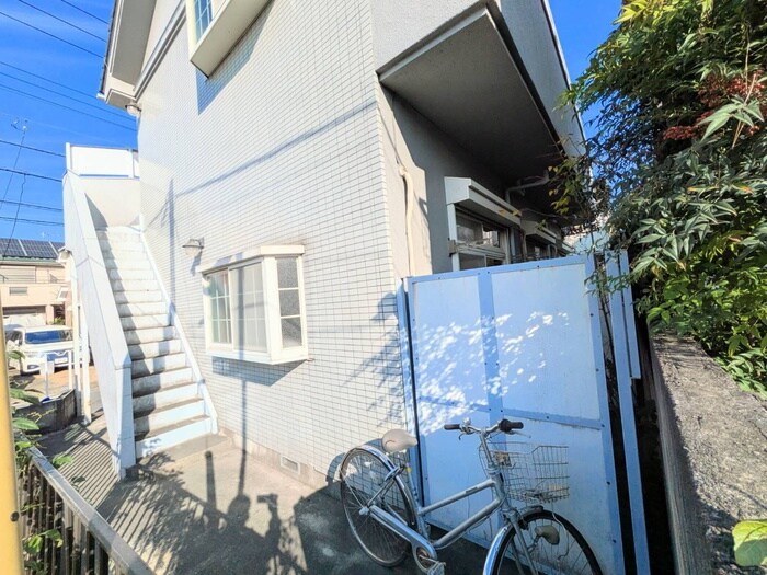 ベルフラットの物件外観写真