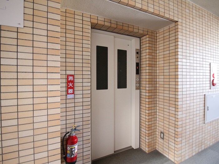 サニ－ヒルズあざみ野の物件外観写真