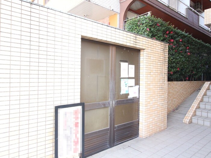 サニ－ヒルズあざみ野の物件外観写真