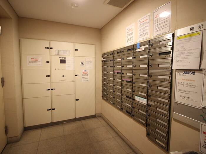 NISHI IKEBUKURO RESIDENCE(401)の物件外観写真