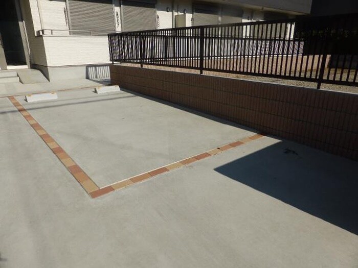 アルカディアⅤの物件外観写真