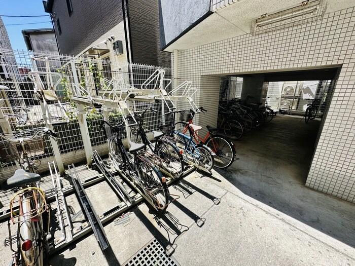 レオーネ金町の物件外観写真