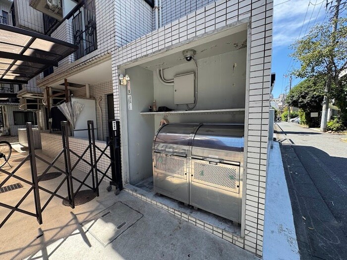 クアルト目白の物件外観写真