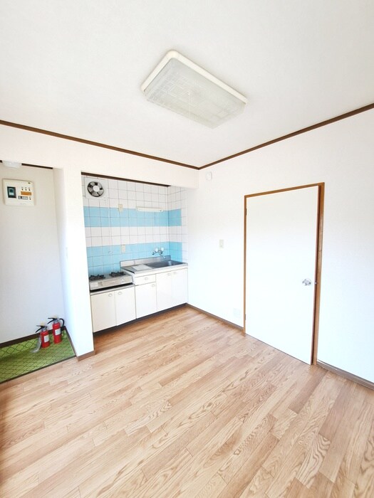 小崎アパートの物件内観写真