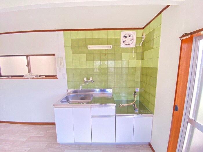 小崎アパートの物件内観写真