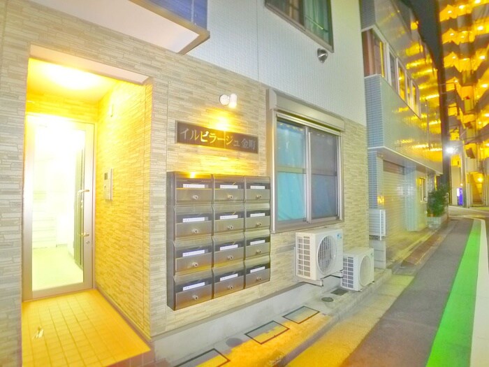 イルビラージュ金町の物件外観写真