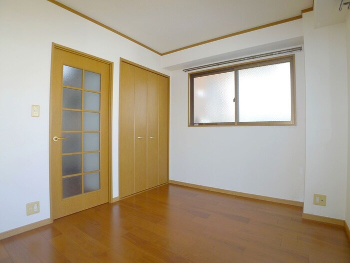 パ－クサイド明原の物件内観写真