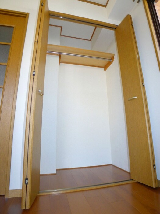 パ－クサイド明原の物件内観写真