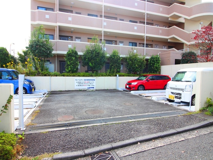 モンベルティ－の物件外観写真