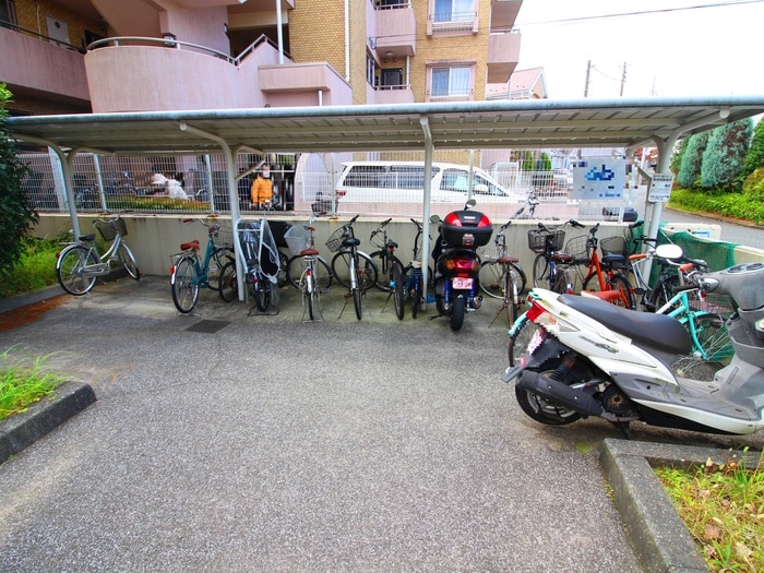 モンベルティ－の物件外観写真