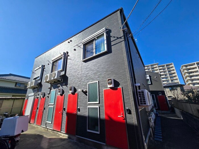 アートヒルズ南田中の物件外観写真